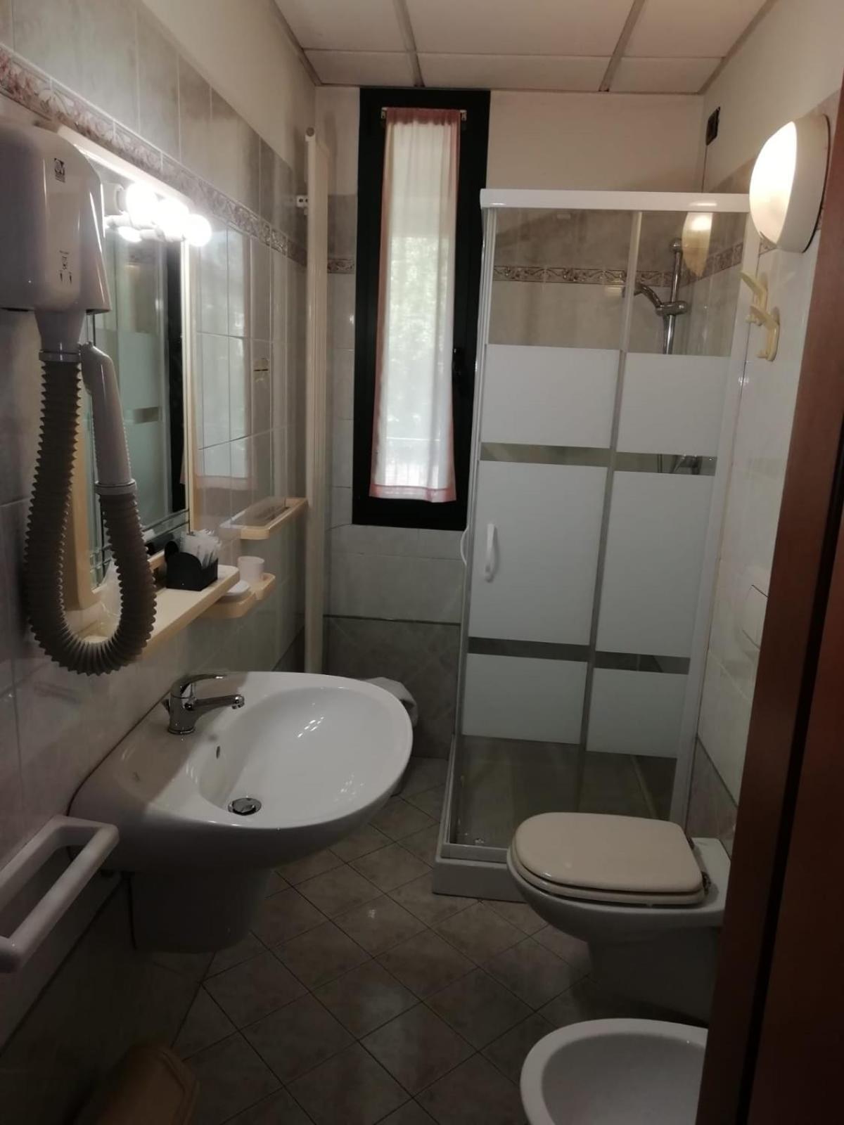 Hotel Gran Delta Di Alba-Invest Srl Rosolina Eksteriør billede