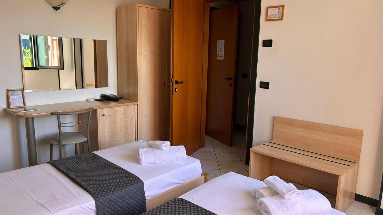 Hotel Gran Delta Di Alba-Invest Srl Rosolina Eksteriør billede