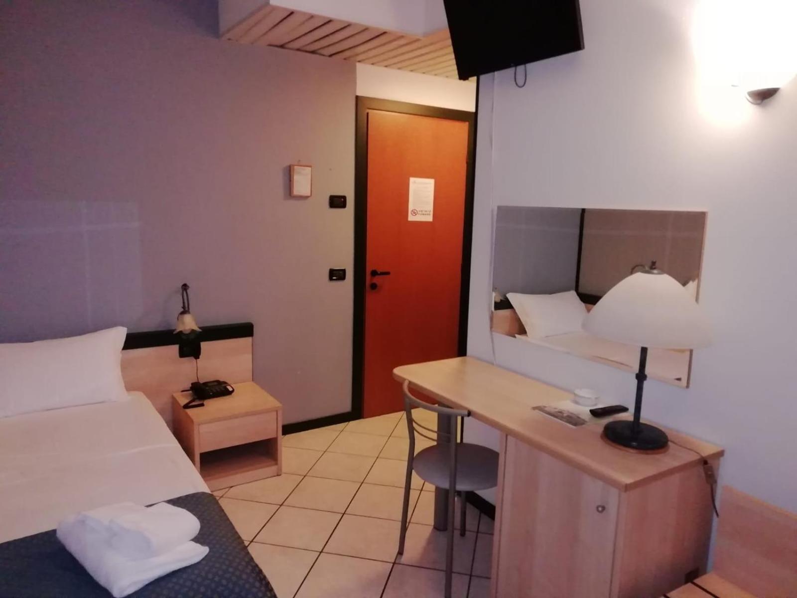 Hotel Gran Delta Di Alba-Invest Srl Rosolina Eksteriør billede