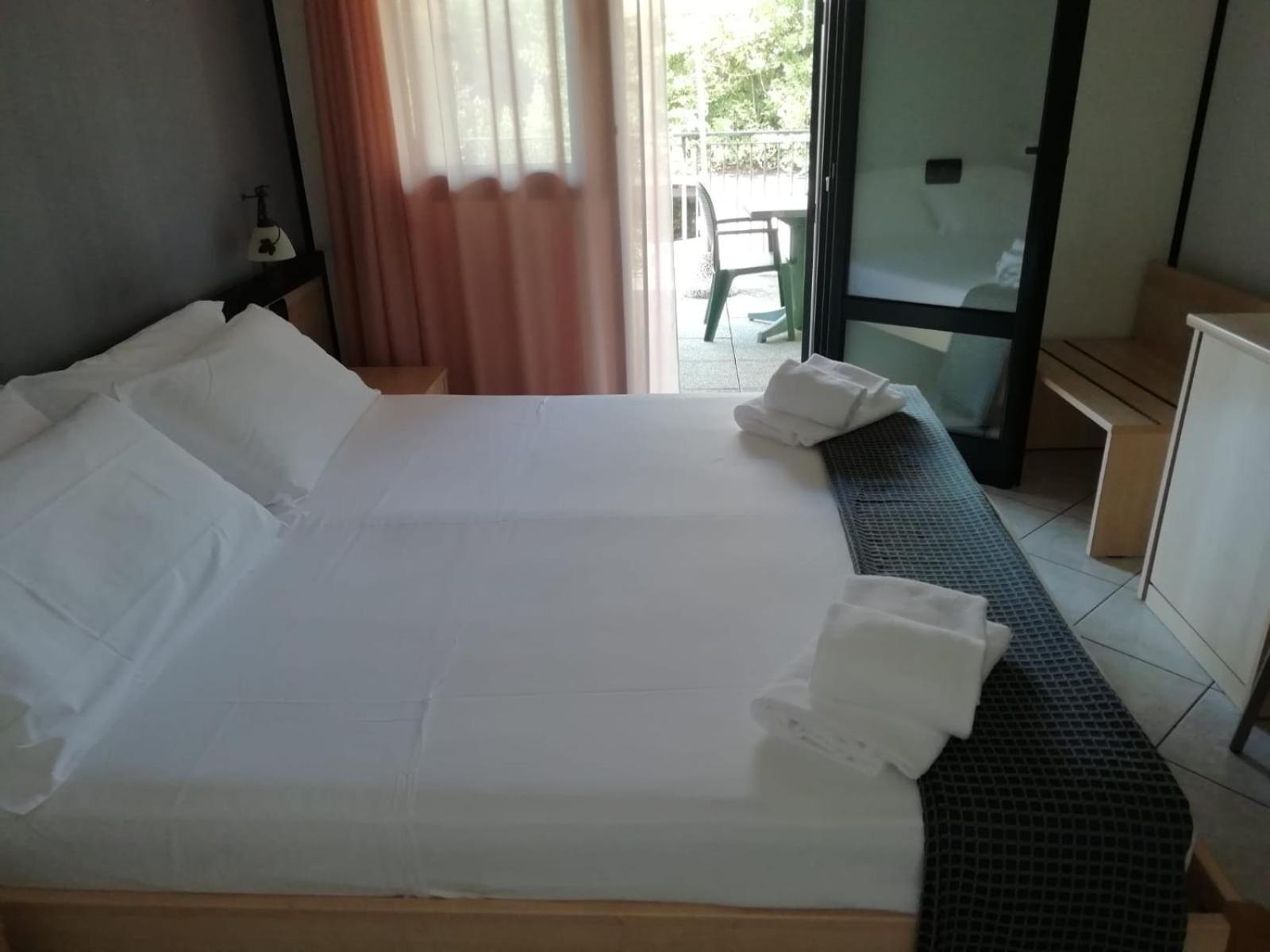Hotel Gran Delta Di Alba-Invest Srl Rosolina Eksteriør billede